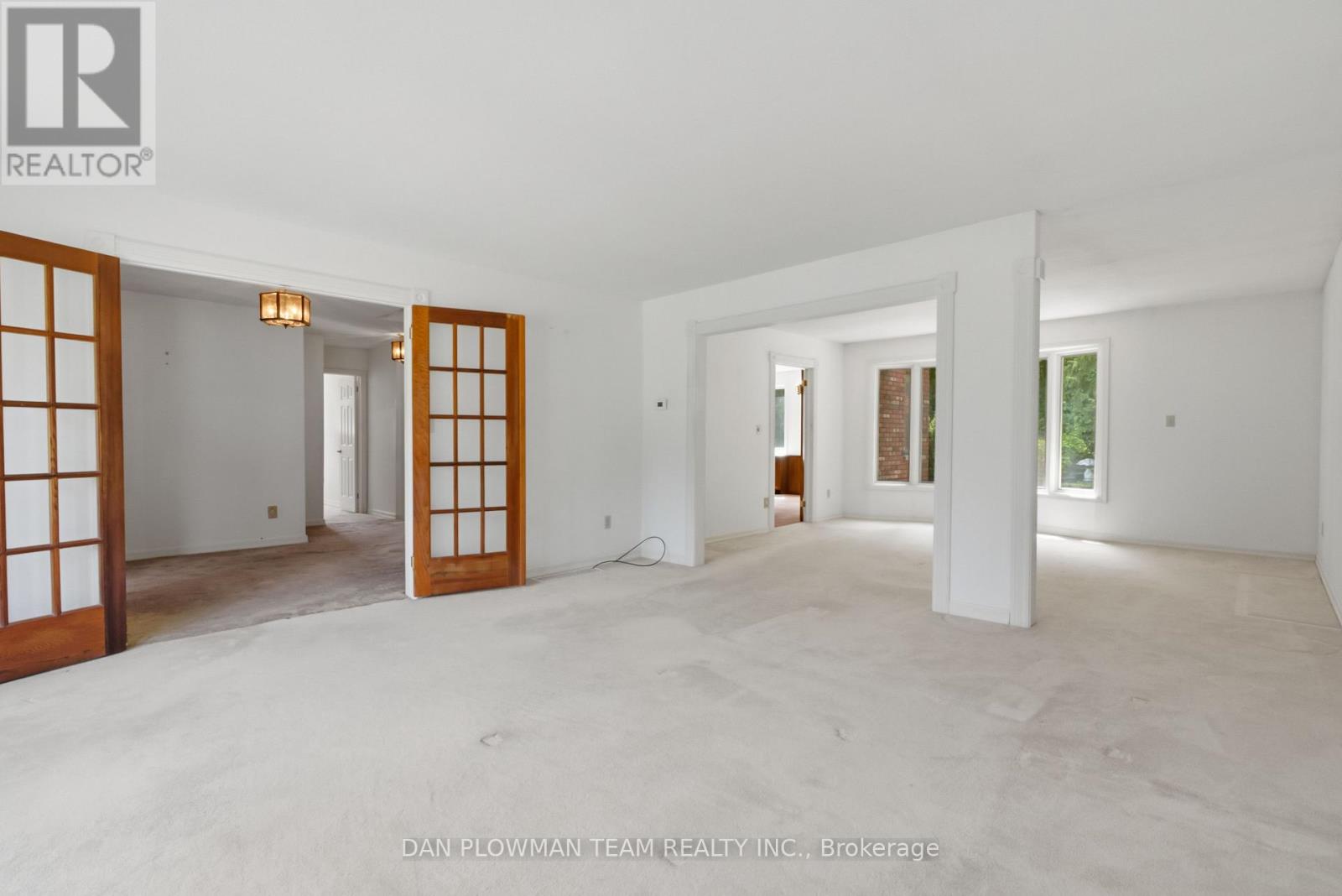 1054 CHELSEA COURT - 7