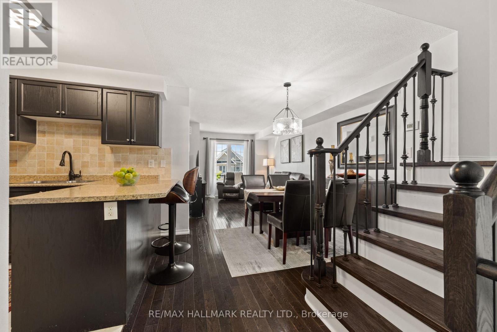 35 CHASTON ROAD - 14