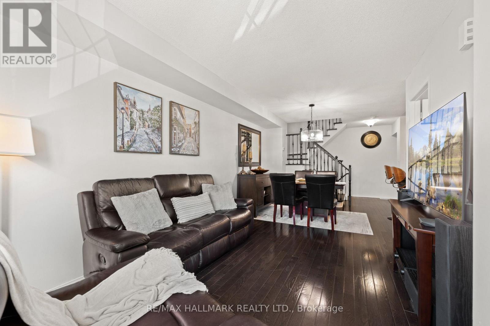 35 CHASTON ROAD - 6