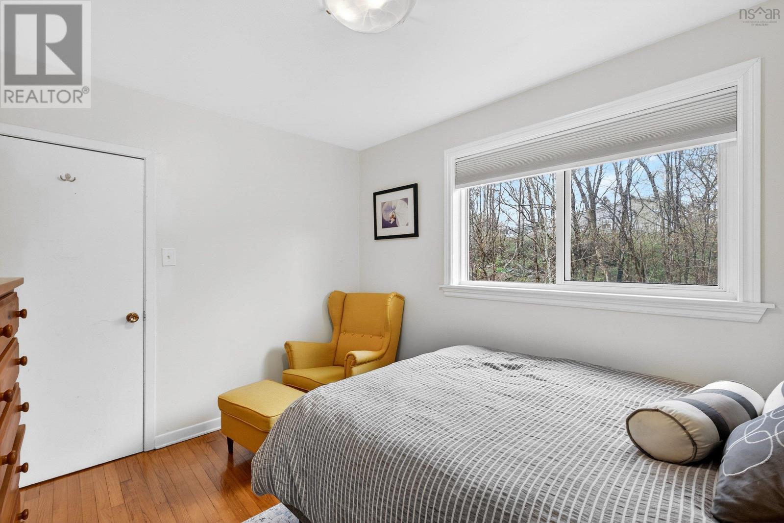 212 Roleika Drive - 23