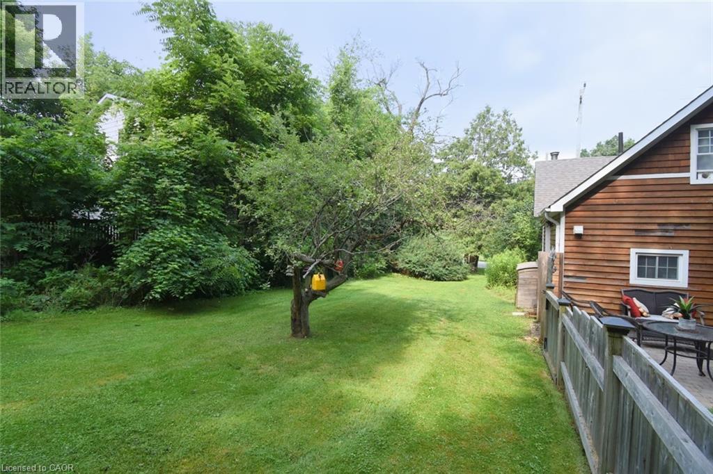 662 OLD DUNDAS Road - 47