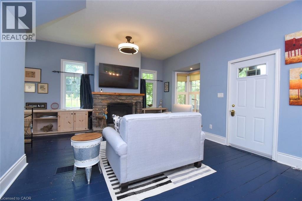662 OLD DUNDAS Road - 13