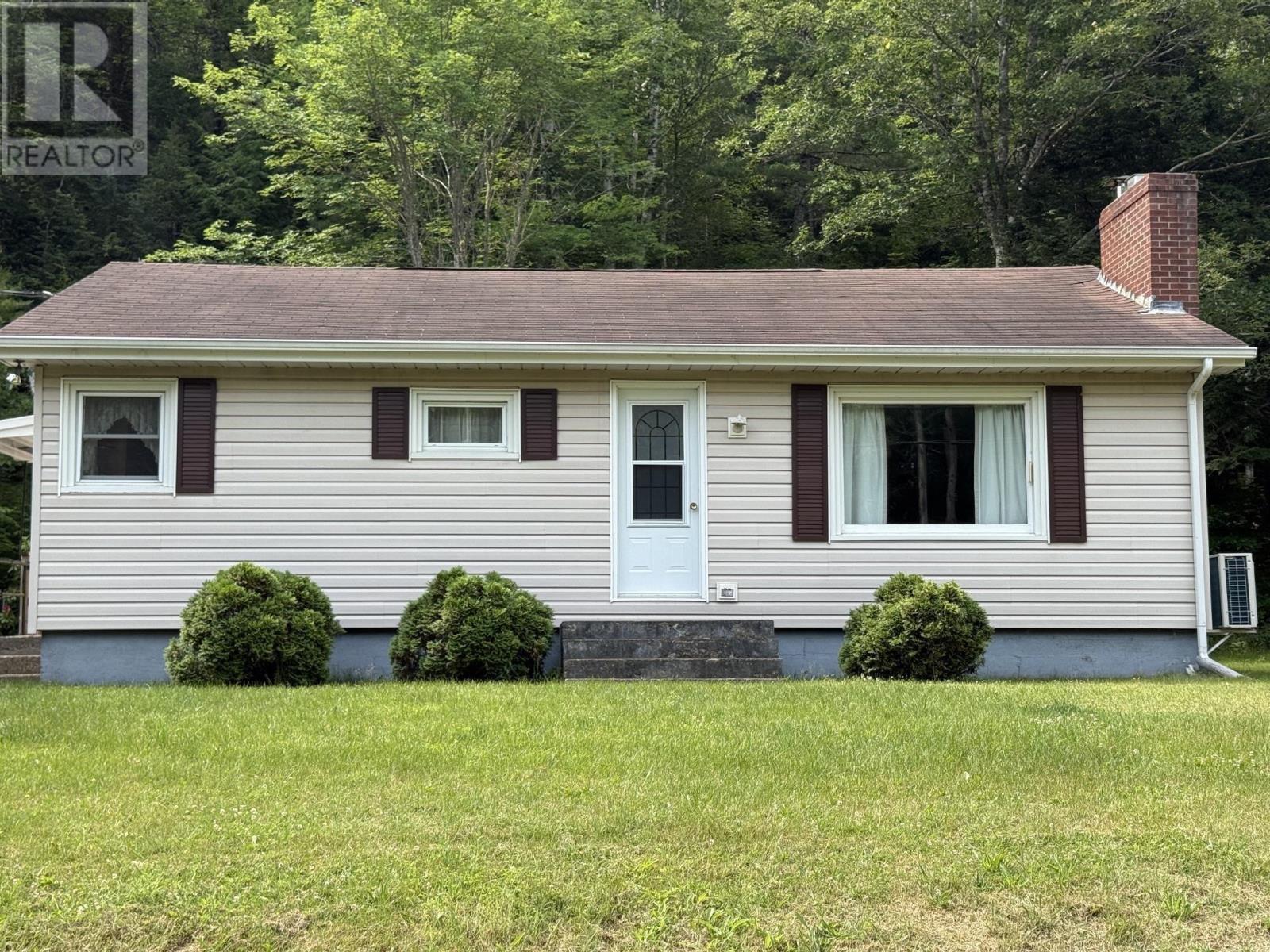 83 Lower Branch Road - 44