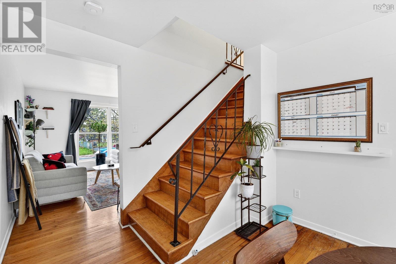 212 Roleika Drive - 7