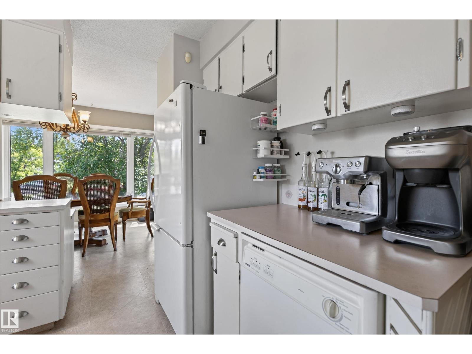 11303 115 ST NW - 15