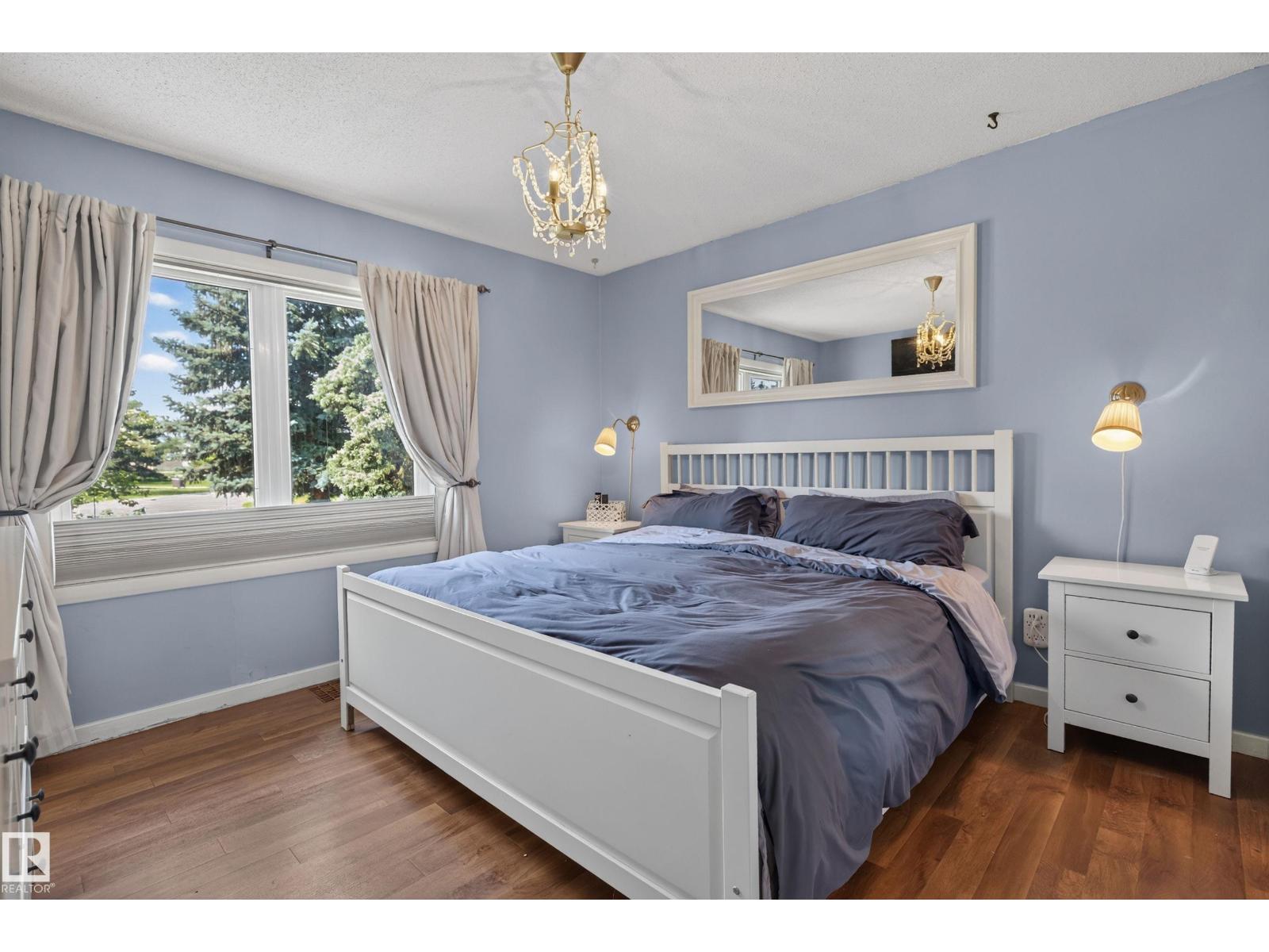 11303 115 ST NW - 16