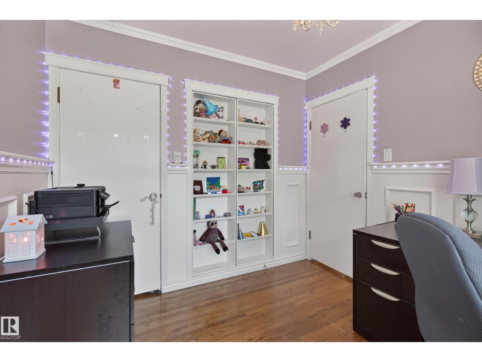 11303 115 ST NW - 23