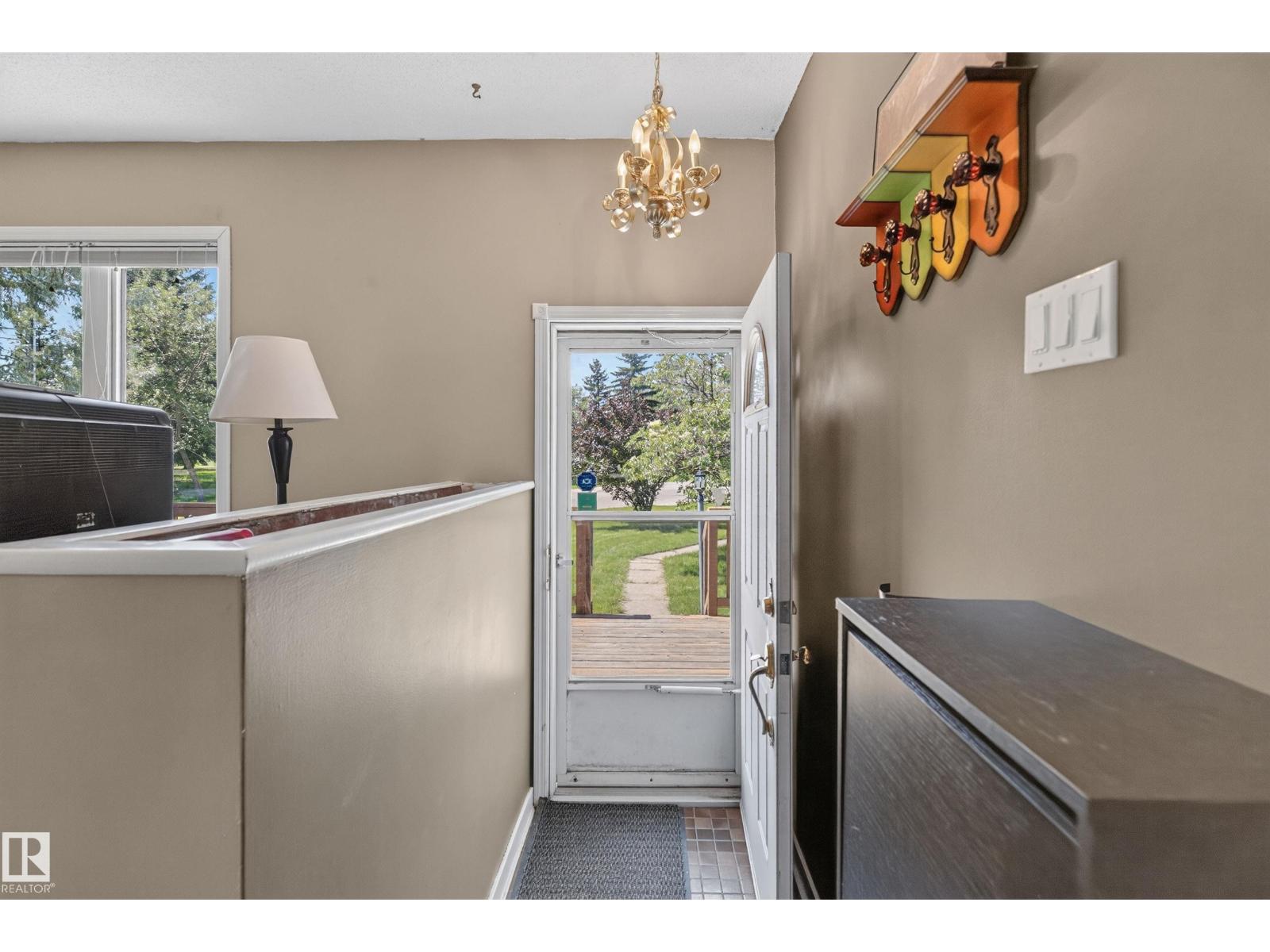 11303 115 ST NW - 4