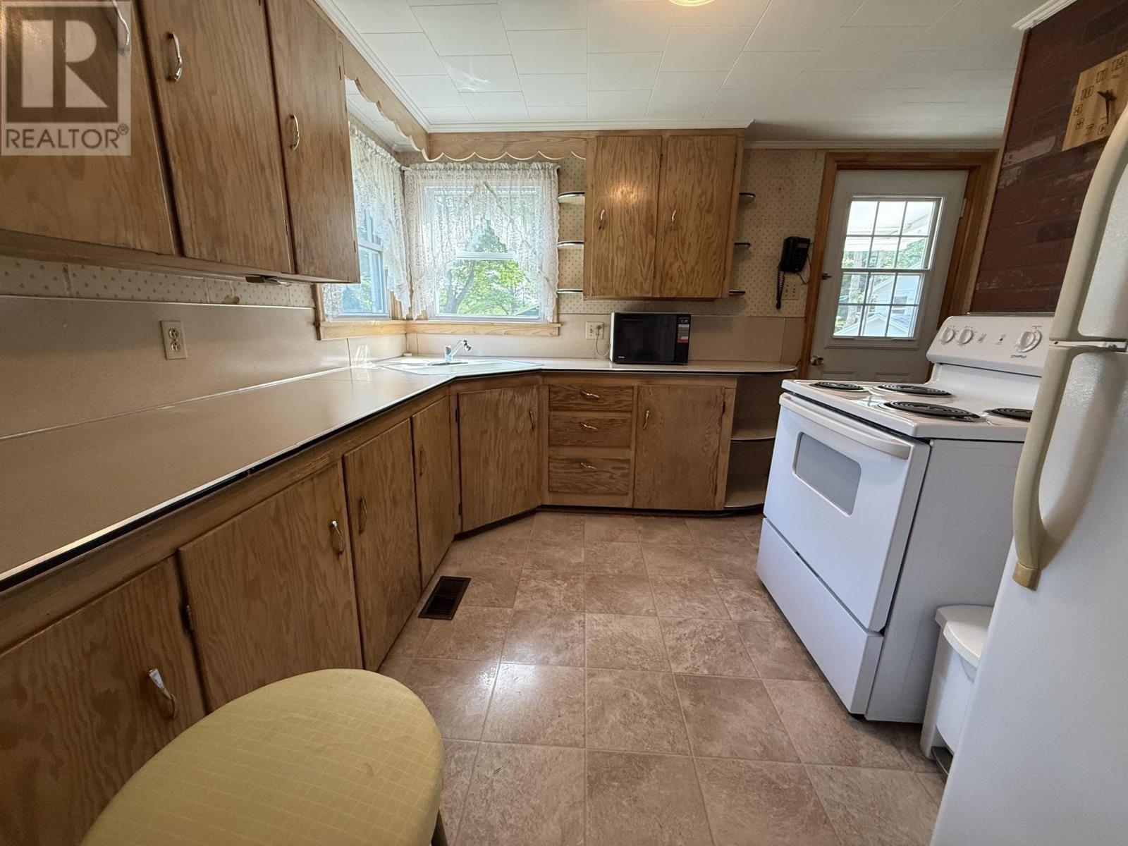 83 Lower Branch Road - 5