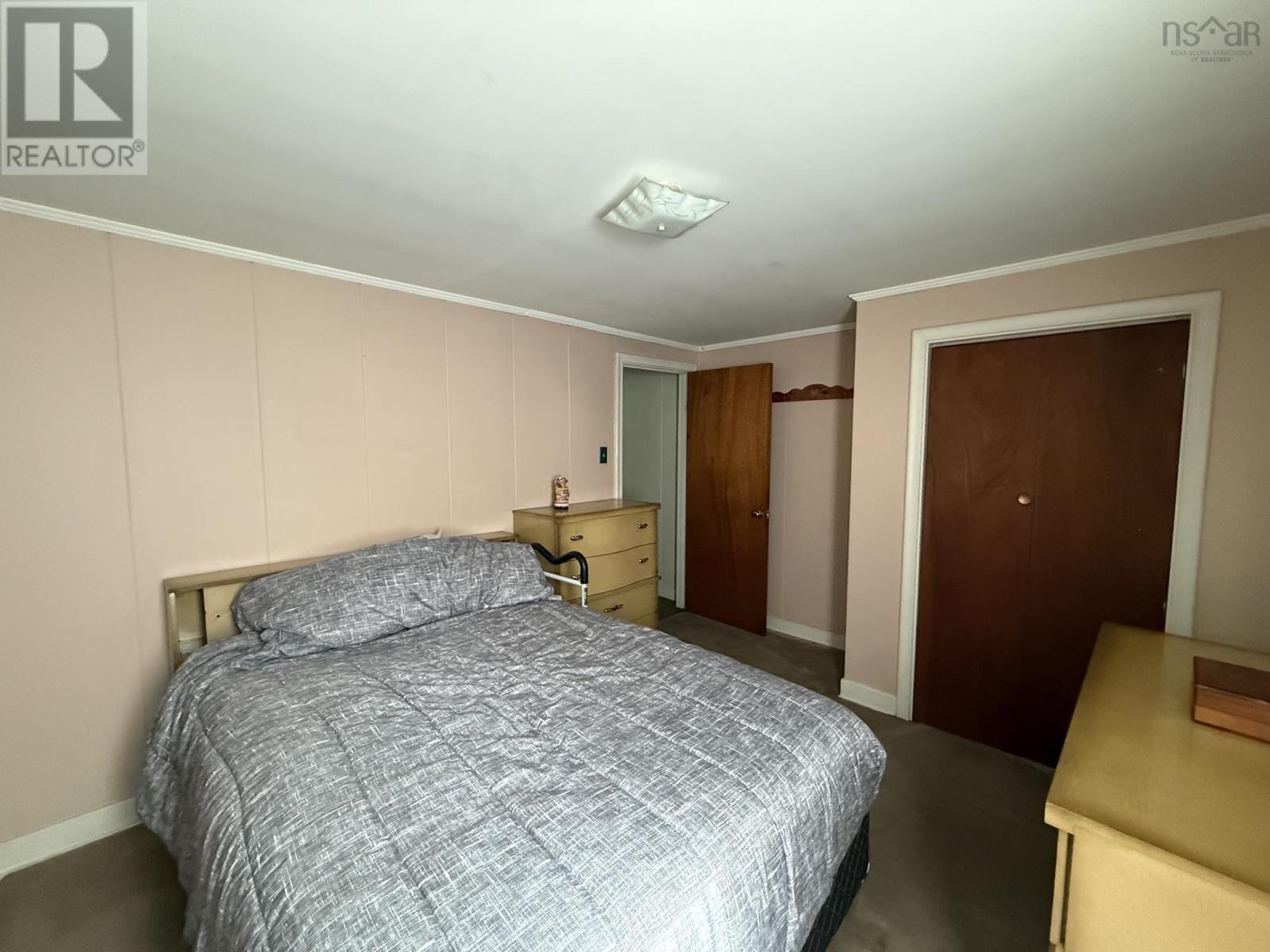 83 Lower Branch Road - 17