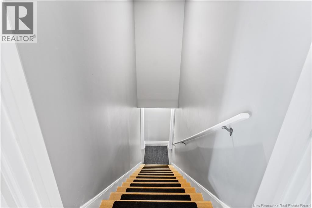 28 Lowell Street - 23