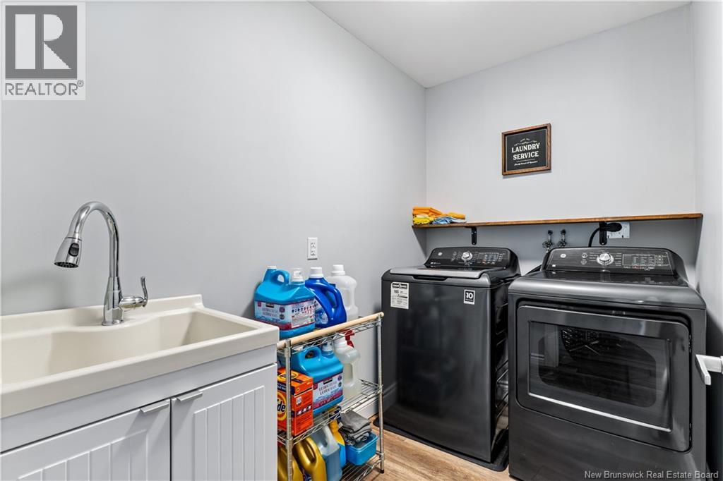 28 Lowell Street - 22