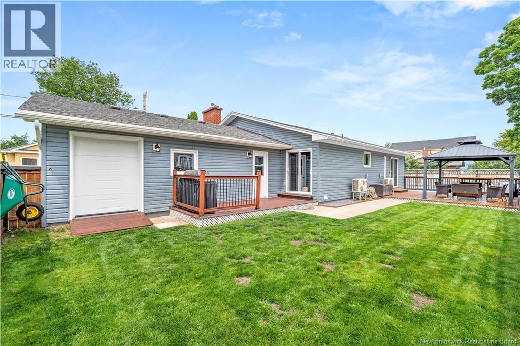 28 Lowell Street - 8