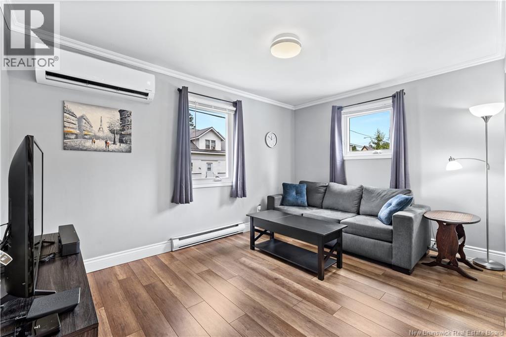 28 Lowell Street - 21