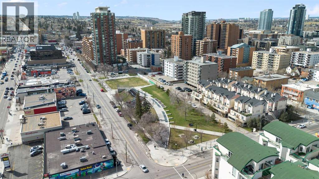 #209 1720 10 Street SW - 26