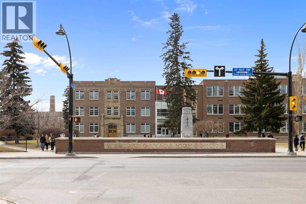 #209 1720 10 Street SW - 41