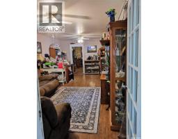 130 Maple Avenue N, Eastend, SK S0N0T0 Photo 21