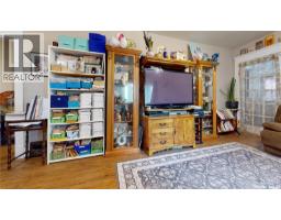 Office - 130 Maple Avenue N, Eastend, SK S0N0T0 Photo 15