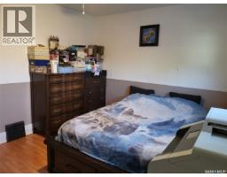 130 Maple Avenue N, Eastend, SK S0N0T0 Photo 34