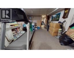 130 Maple Avenue N, Eastend, SK S0N0T0 Photo 47