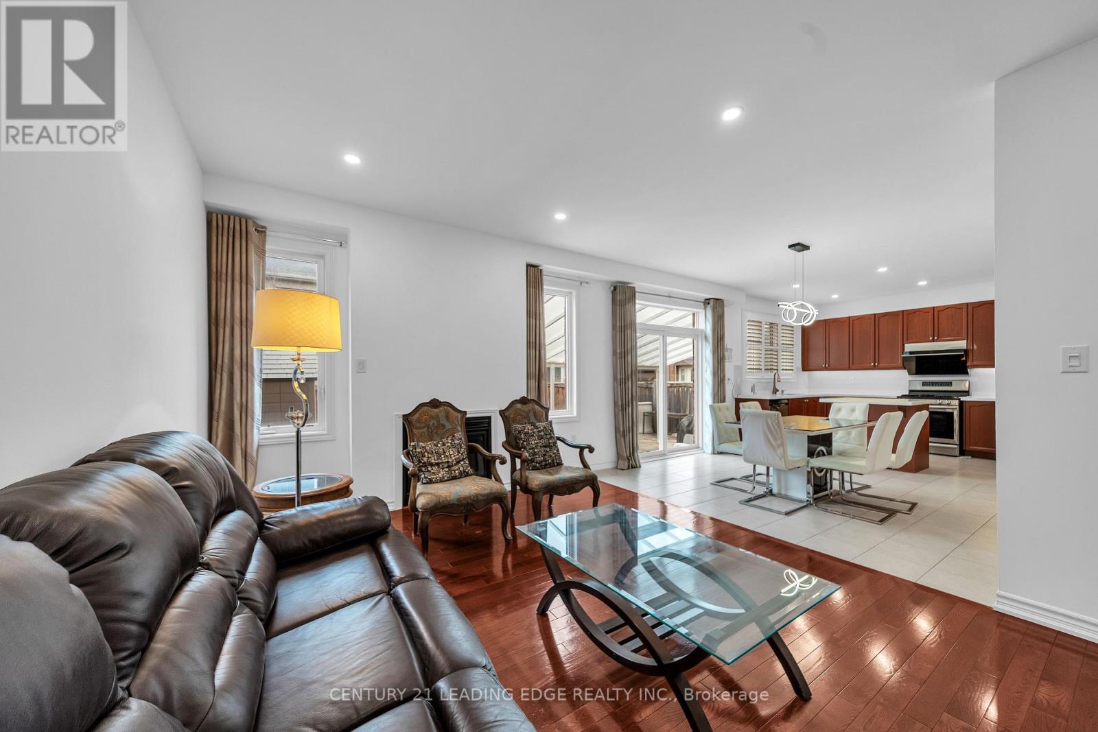 62 CREEKLAND AVENUE - 23