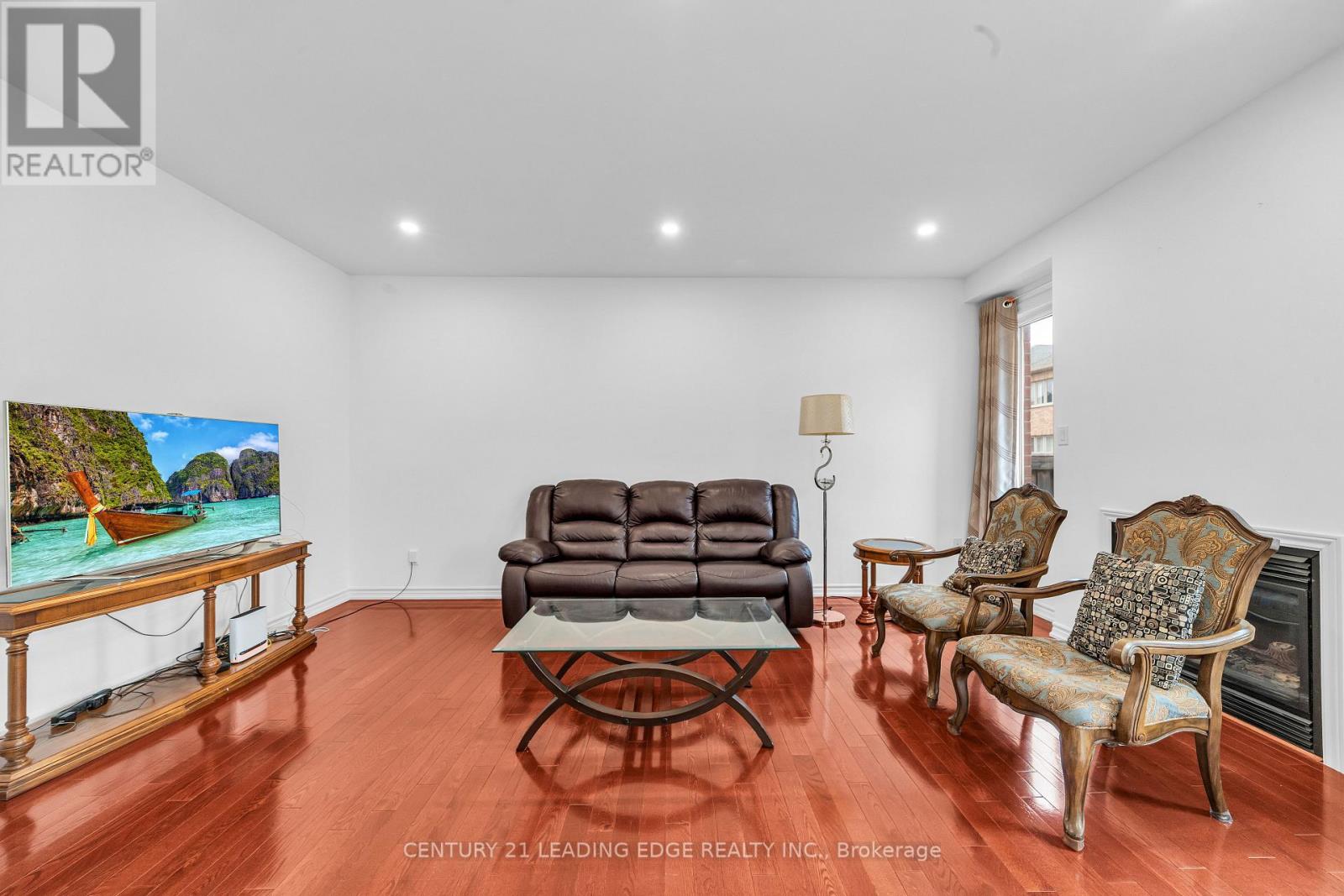 62 CREEKLAND AVENUE - 27