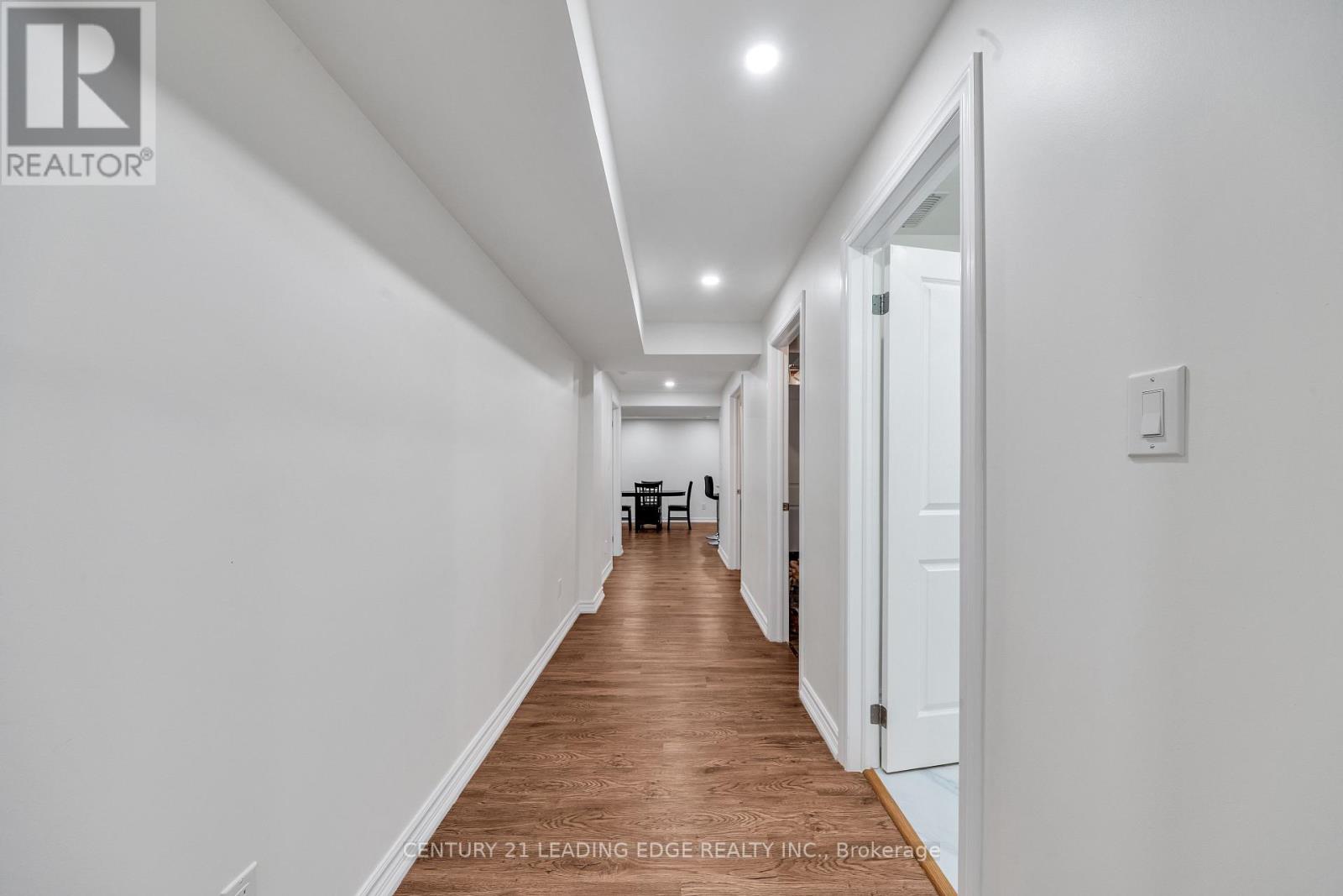 62 CREEKLAND AVENUE - 31