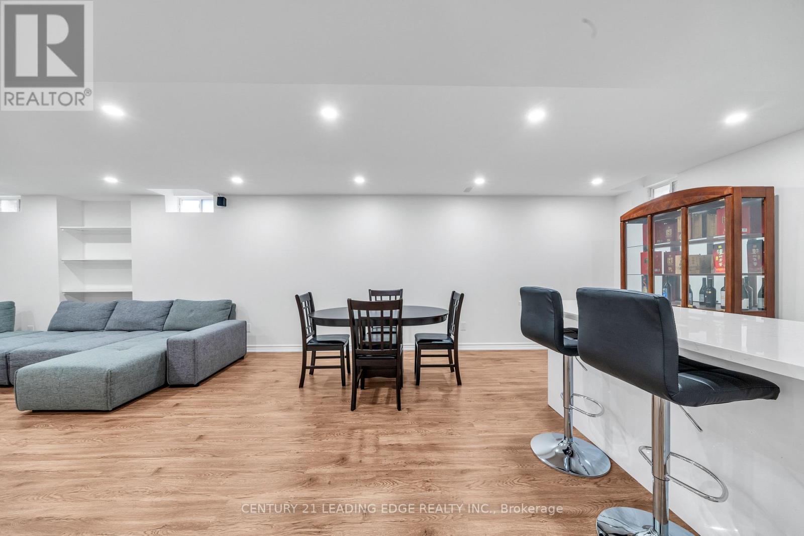 62 CREEKLAND AVENUE - 33
