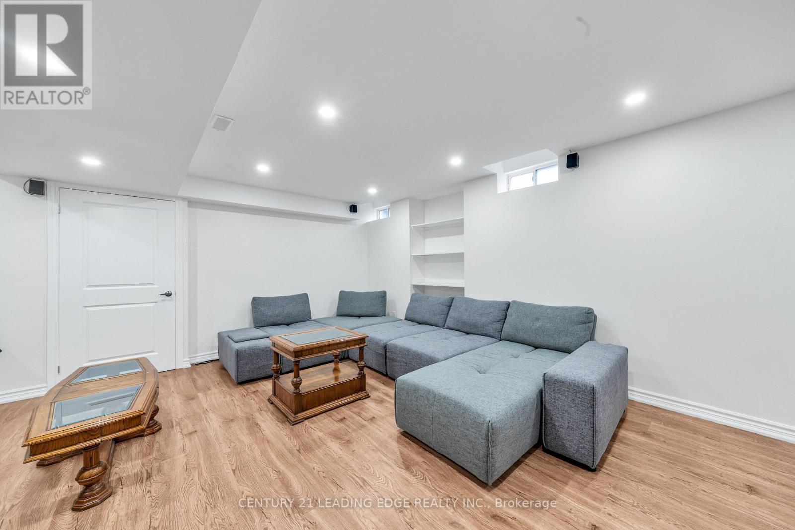62 CREEKLAND AVENUE - 35