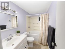 Bedroom 2 - 24 Stewart Avenue, New Tecumseth, ON L9R1C9 Photo 7