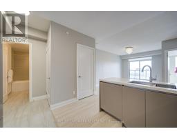 805 - 398 Highway 7 E, Richmond Hill, ON L4B0G6 Photo 11