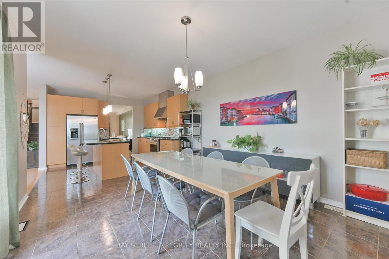 1 AUTUMN GLOW DRIVE - 19