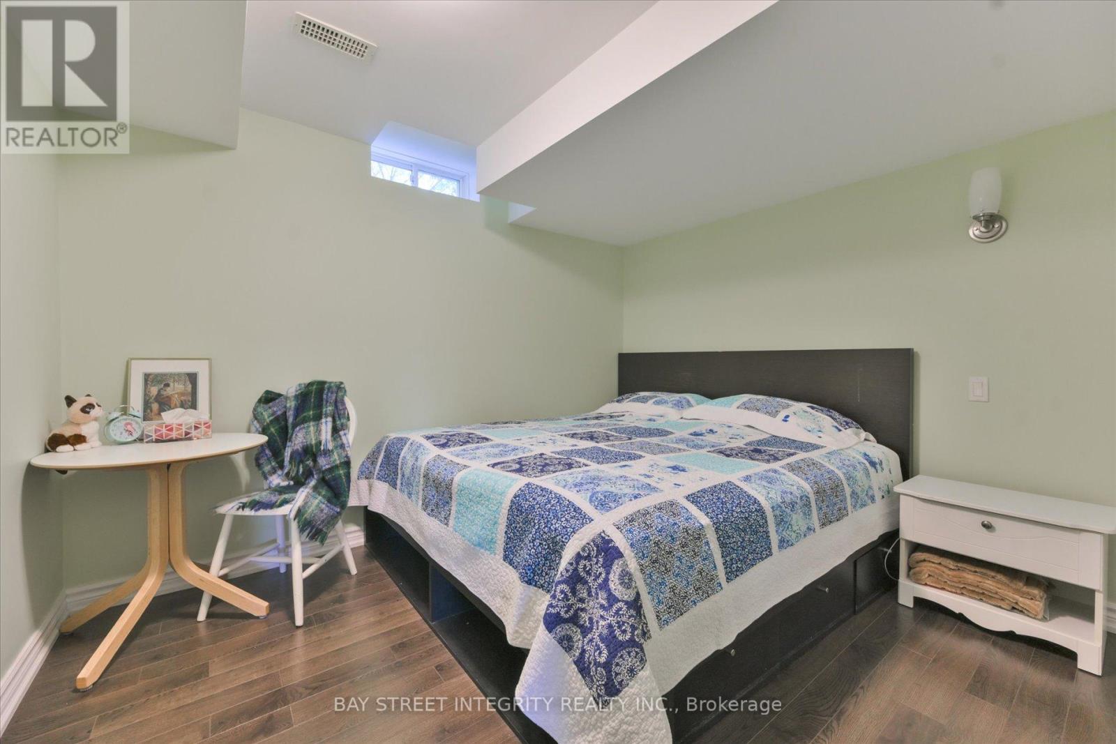 1 AUTUMN GLOW DRIVE - 40