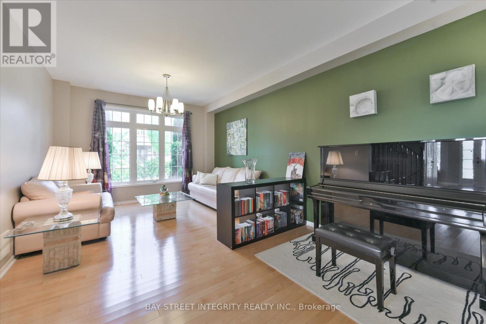 1 AUTUMN GLOW DRIVE - 8