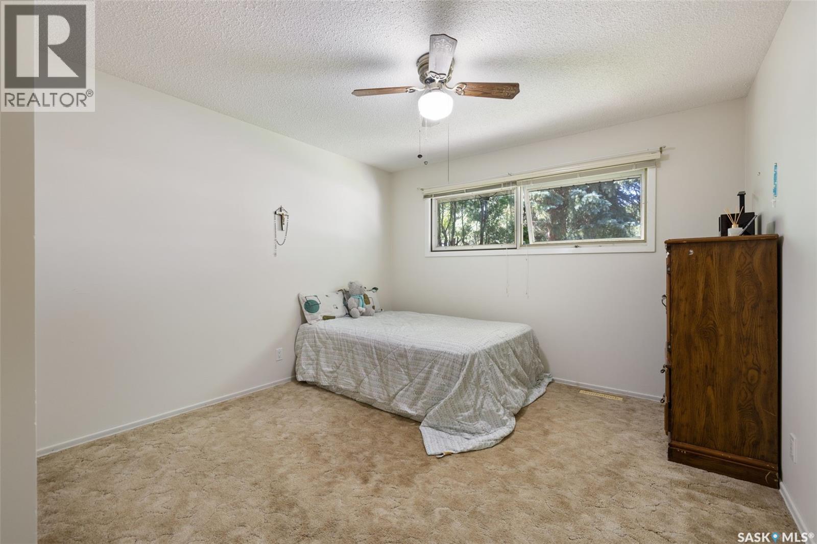 4343 England ROAD - Image 14