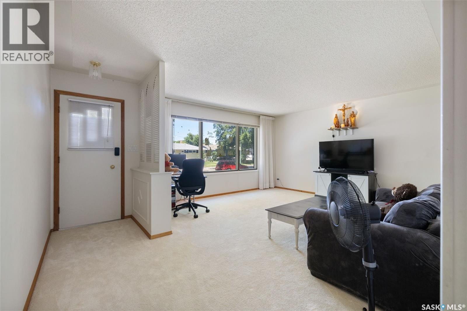 4343 England ROAD - Image 4