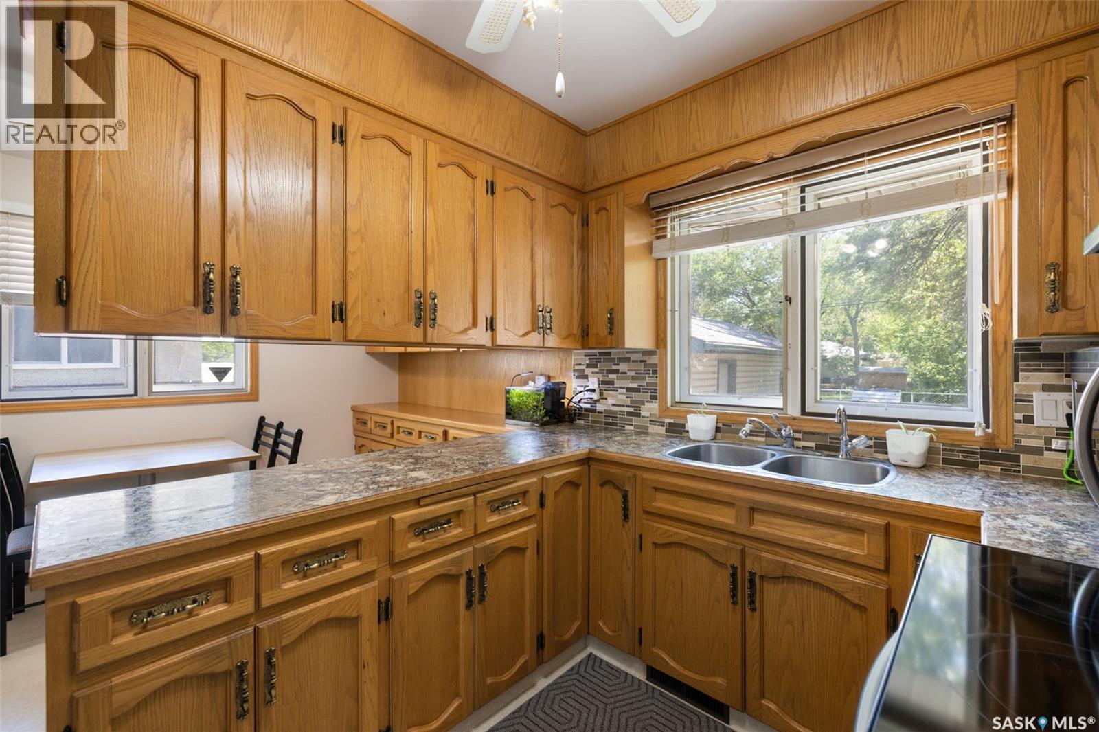 4343 England ROAD - Image 7