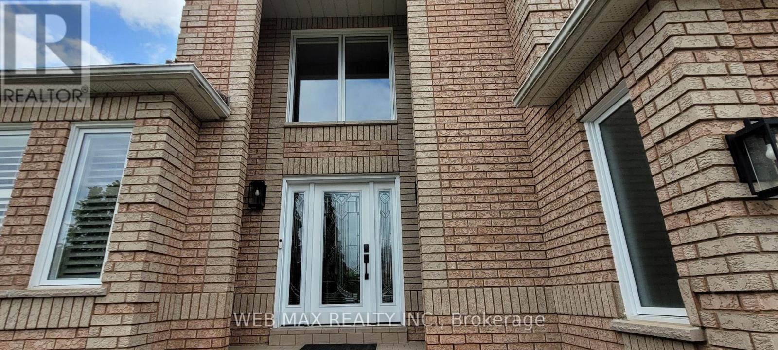 22 ASHBURY CRESCENT - Image 3
