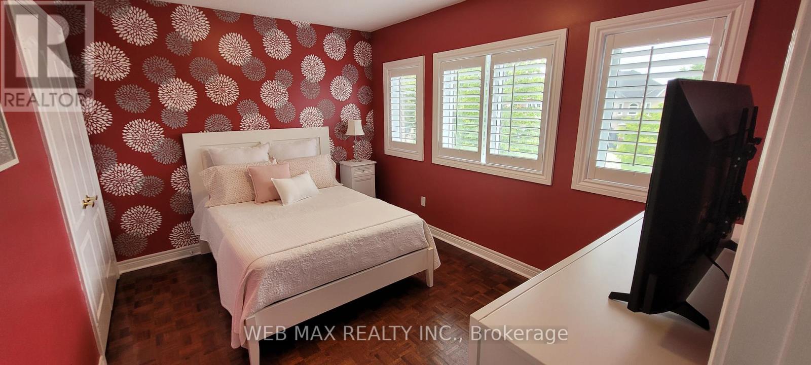 22 ASHBURY CRESCENT - Image 33