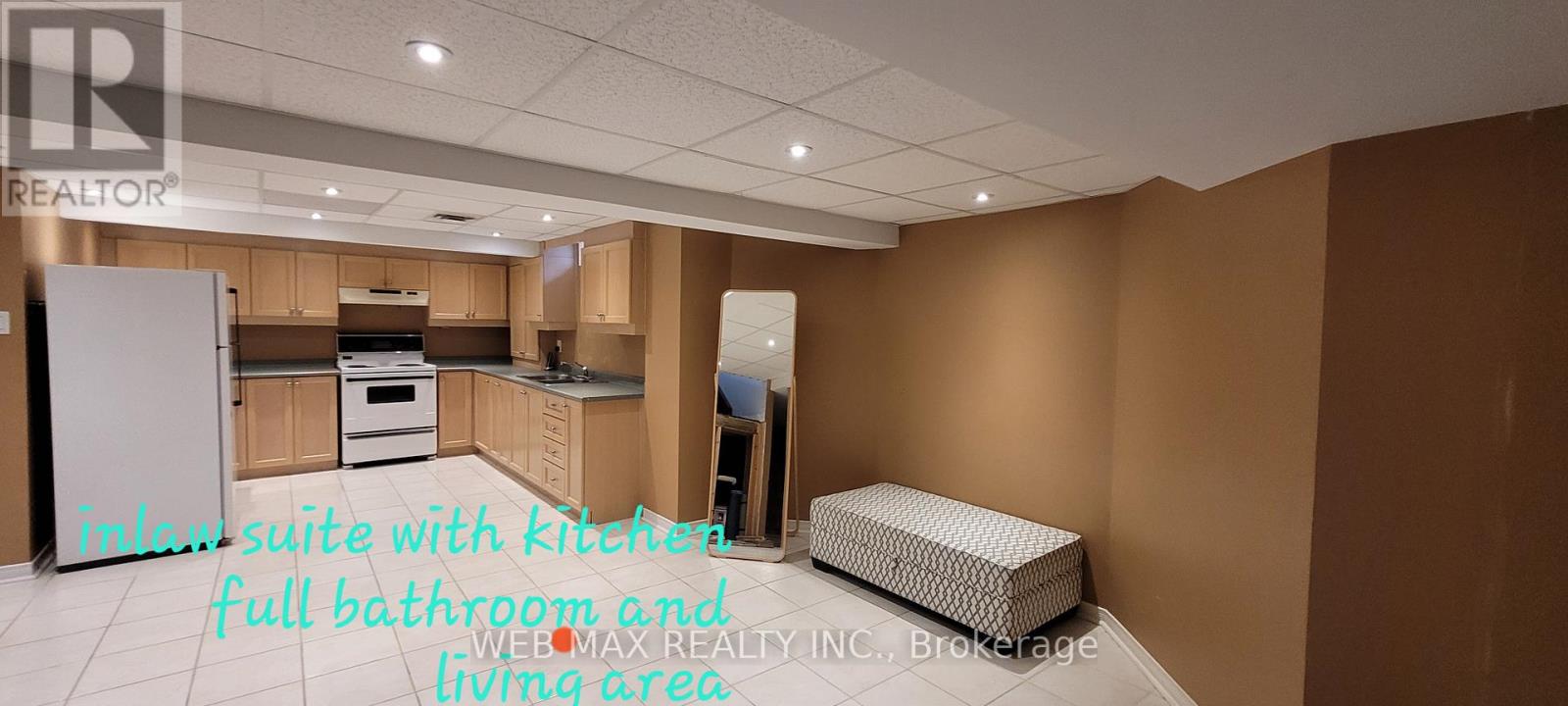 22 ASHBURY CRESCENT - Image 38