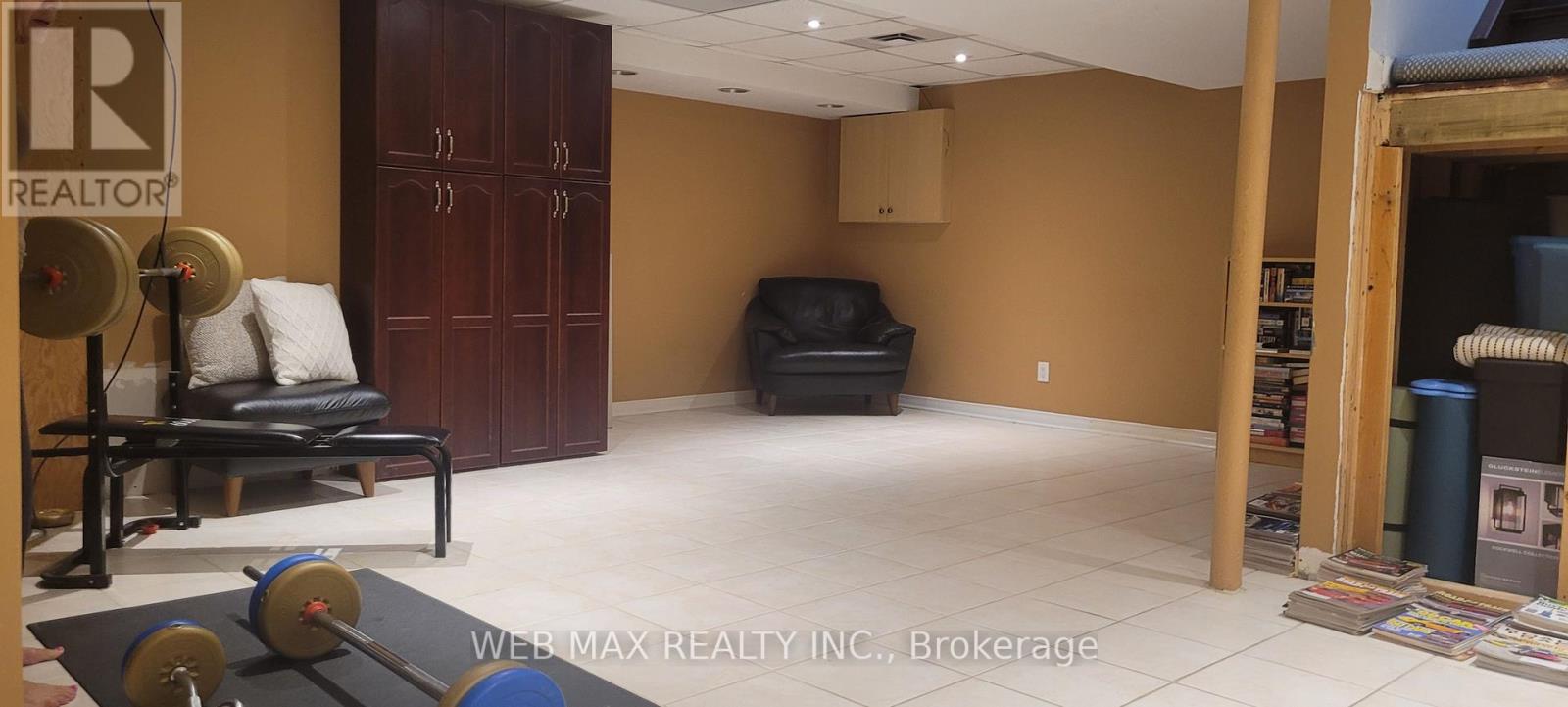 22 ASHBURY CRESCENT - Image 41