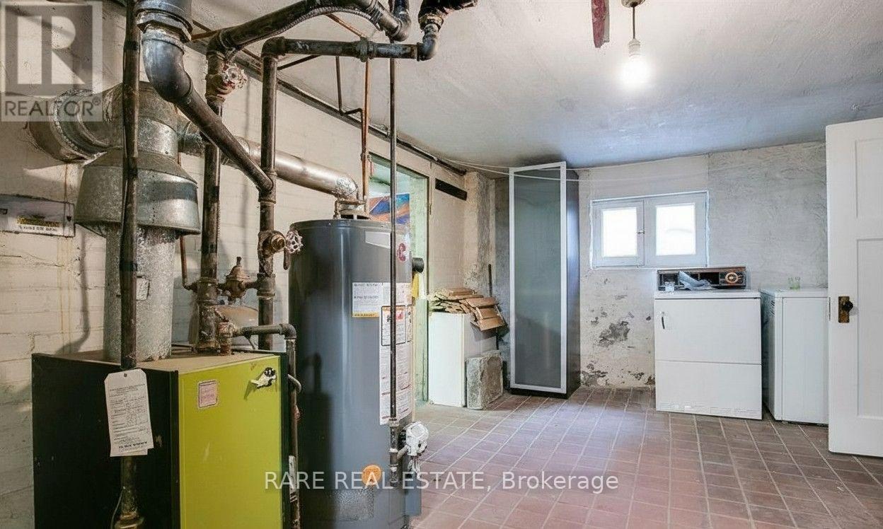 224 ELLIS AVENUE - 19