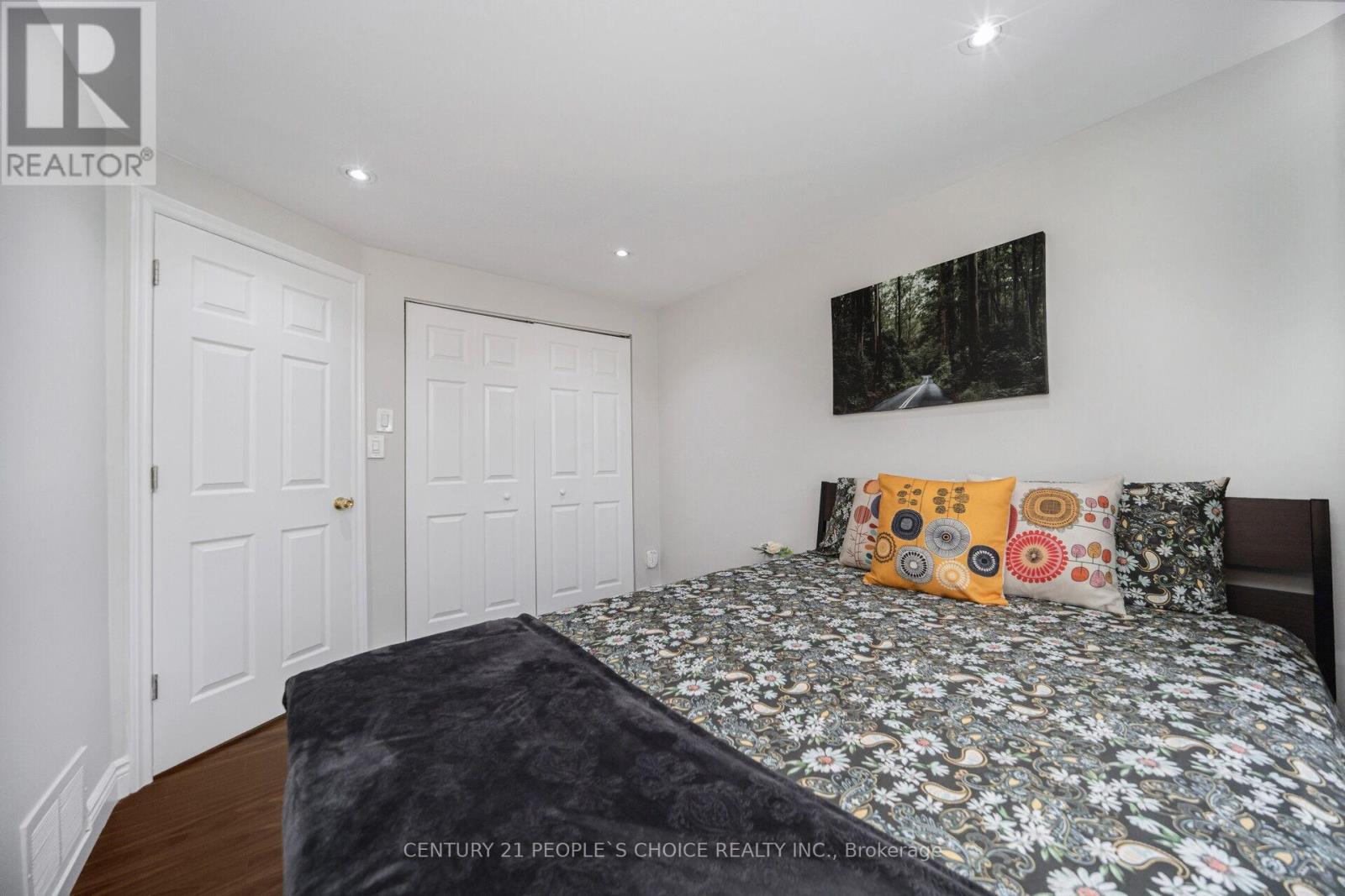 10 EDEN PARK DRIVE - 36