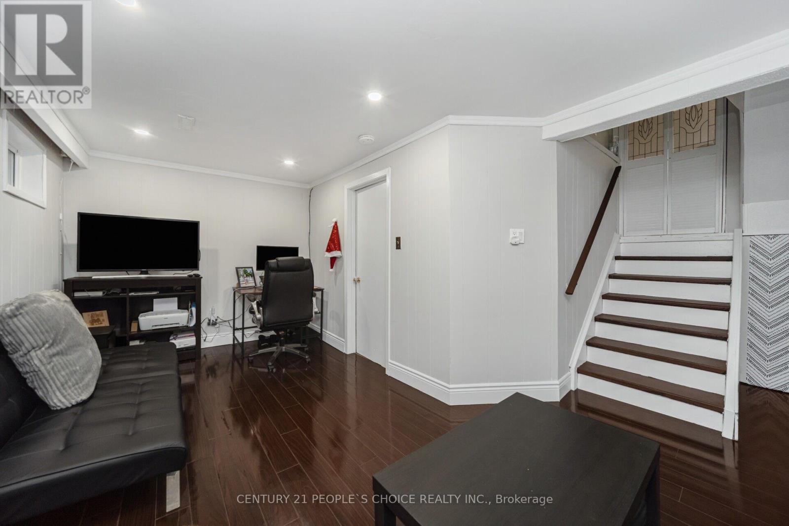 10 EDEN PARK DRIVE - 41