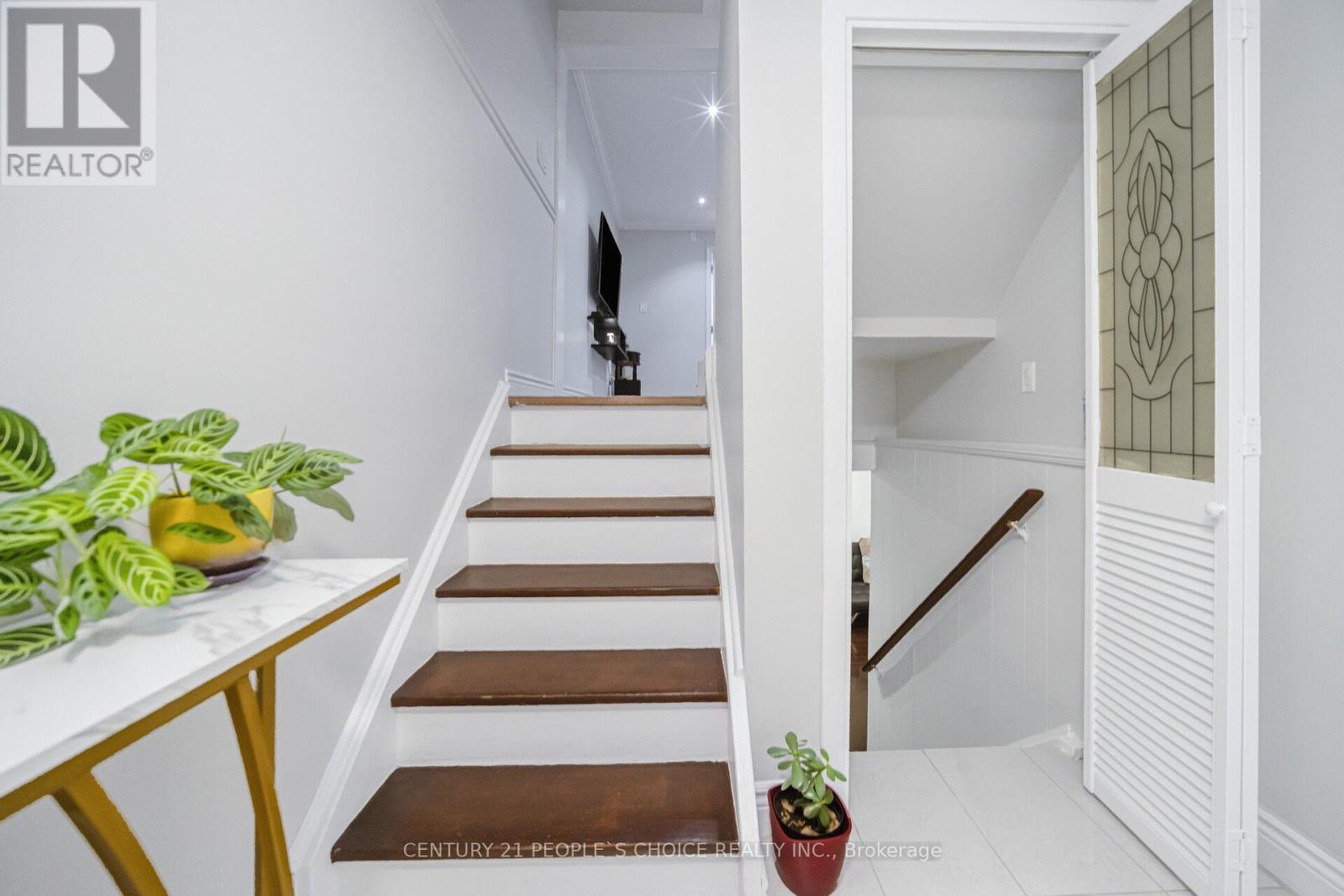 10 EDEN PARK DRIVE - 6