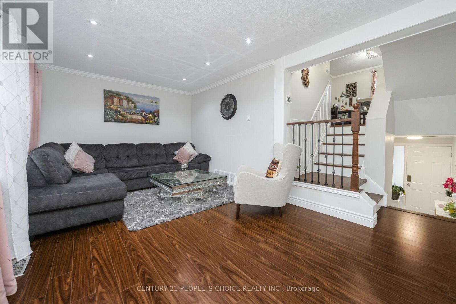 10 EDEN PARK DRIVE - 9