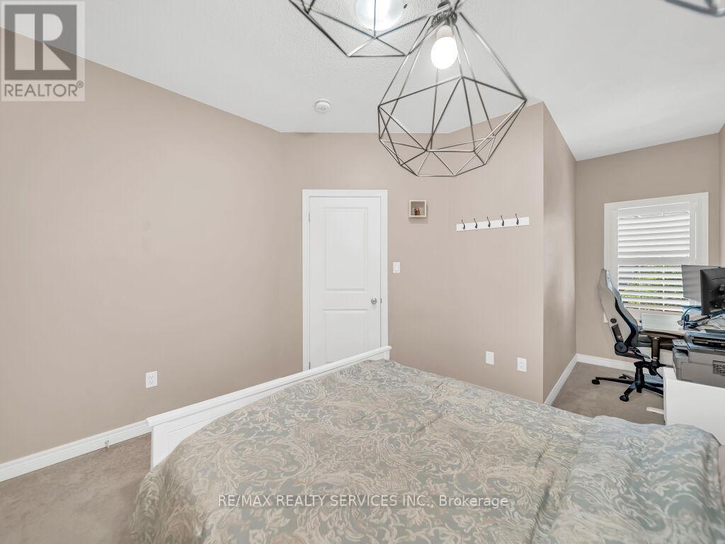 29 HAYMARKET DRIVE - 20