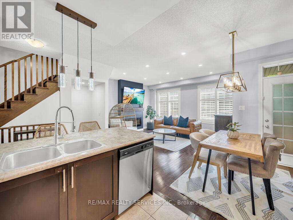29 HAYMARKET DRIVE - 7