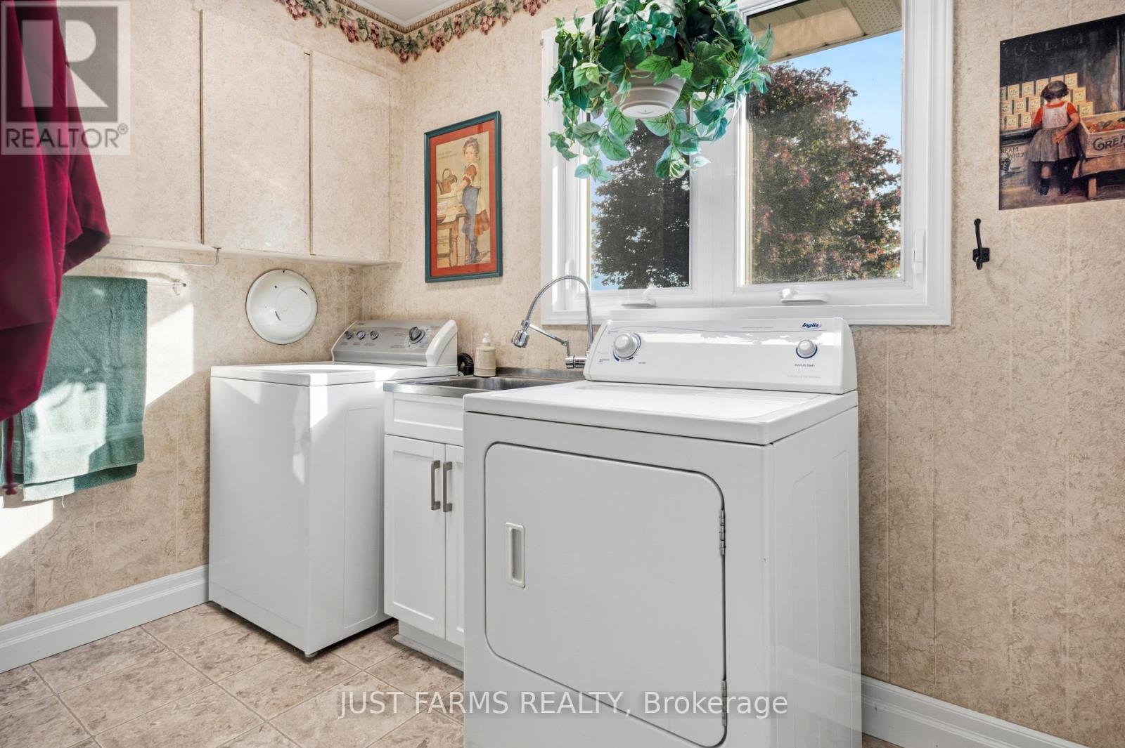 8297 ST. ANDREW'S LINE - 22