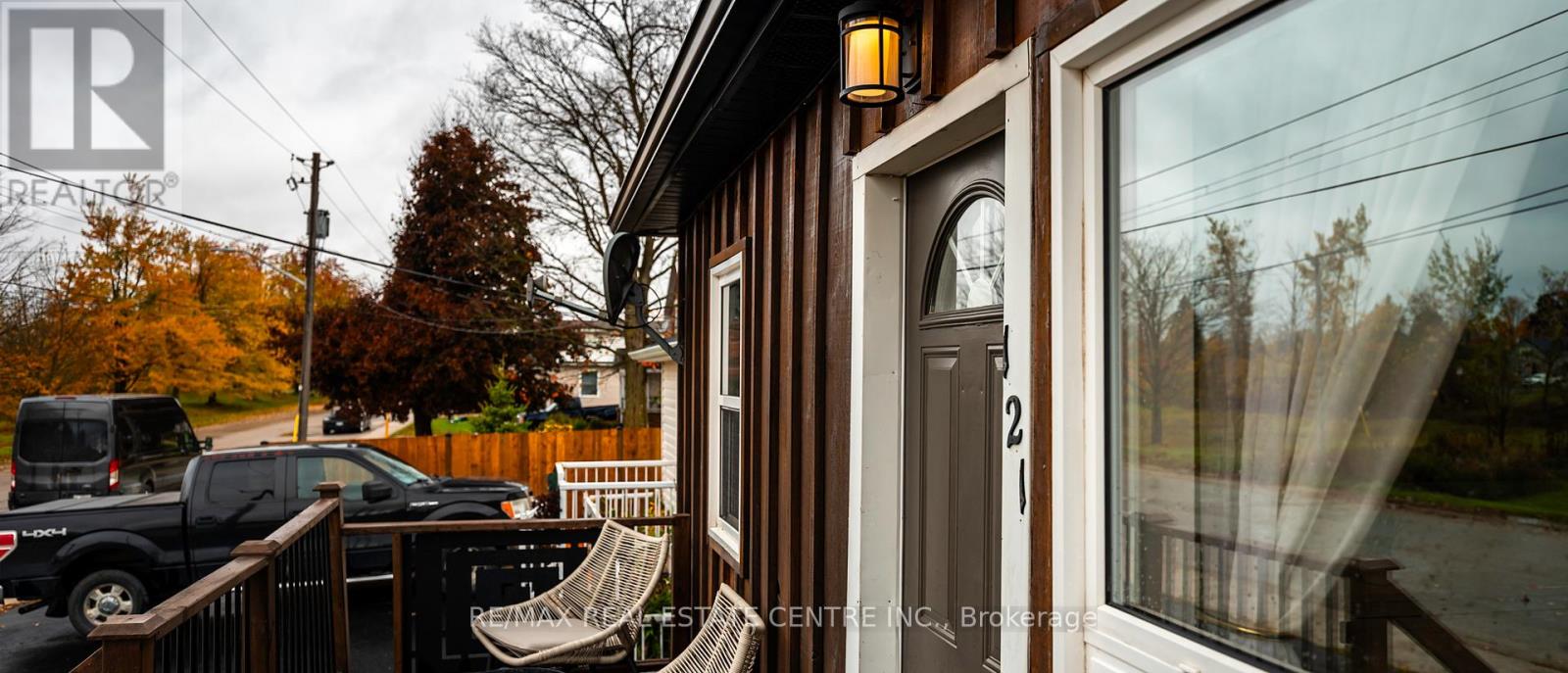 121 PROTON STREET N - 41